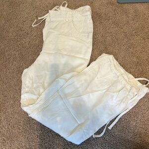sincerely jule’s, large white linen cargo pants